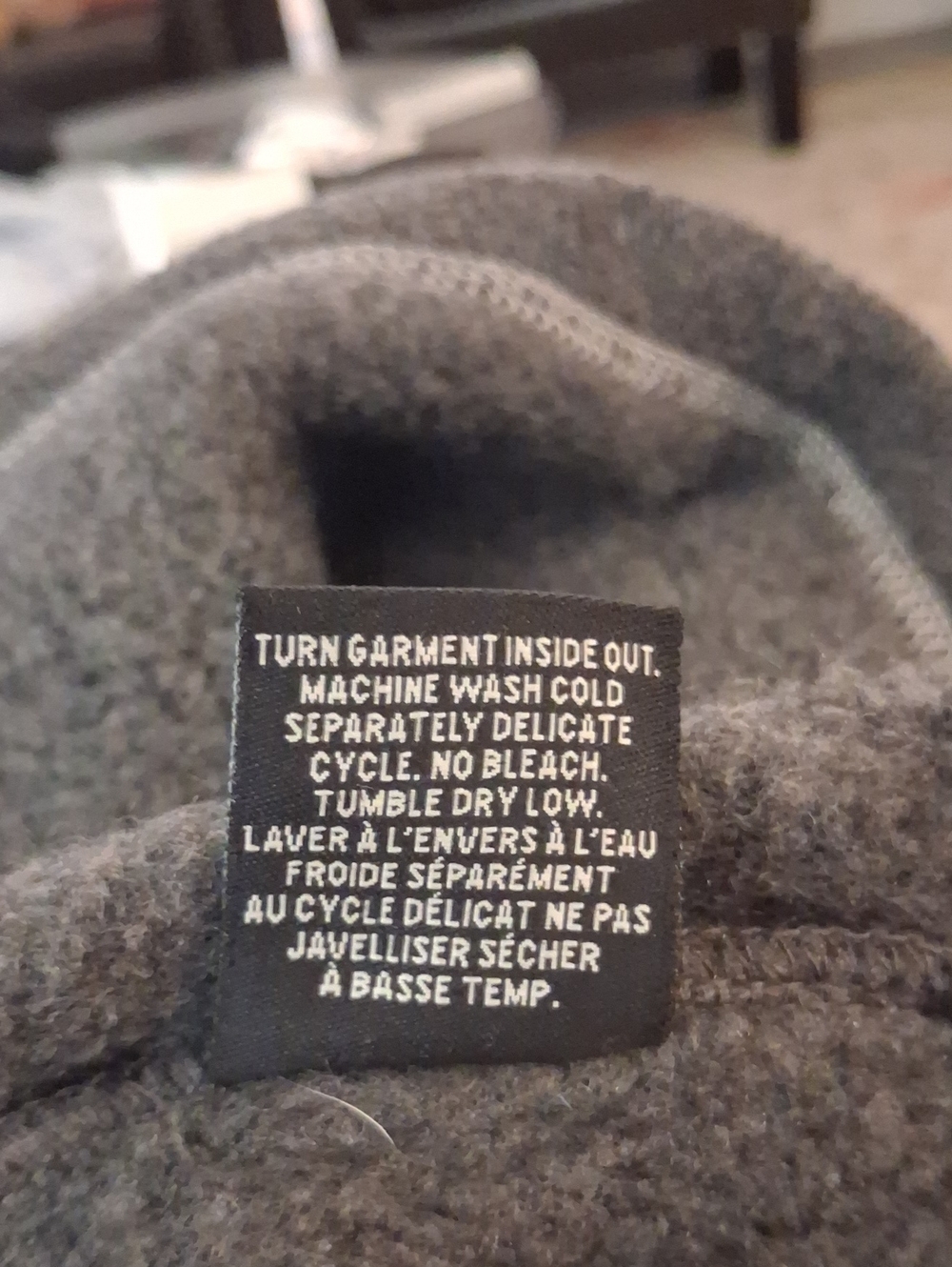 Women's Kuhl Gray Mock Crewneck Fleece-Lined Alpaca Pollover.  (L) - Picture 10 of 10